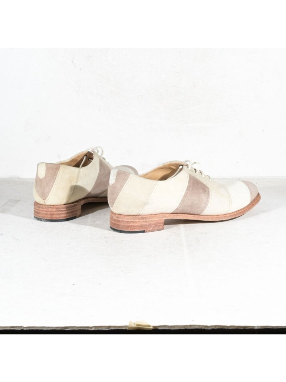 The Office of Angela Scott Mr. Smith Striped Suede Oxfords Womens 39 - Picture 3 of 8